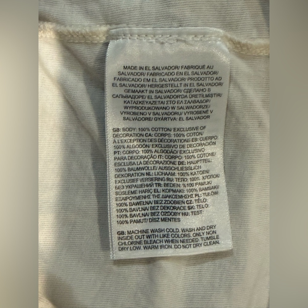 The North Face Off-White T-Shirt - Picture 4 of 4